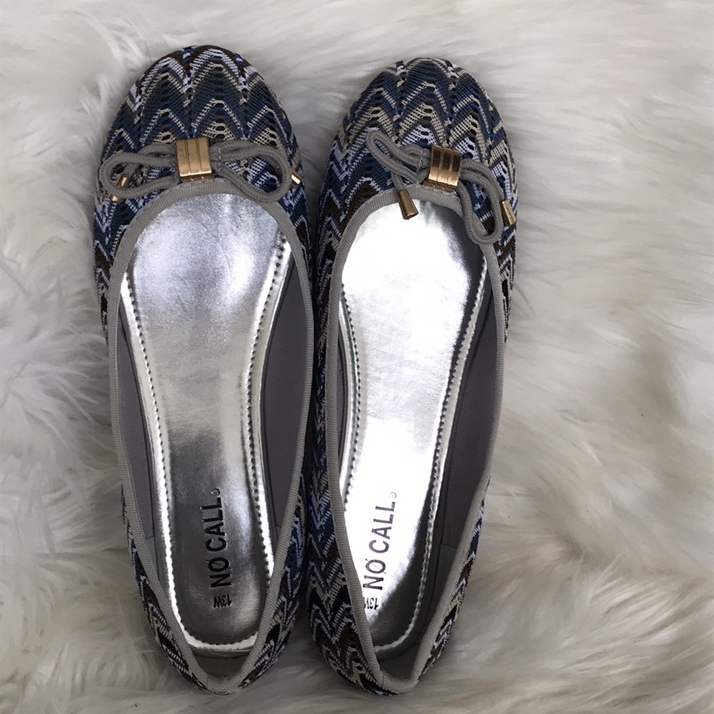 Women’s Multicolored Flats